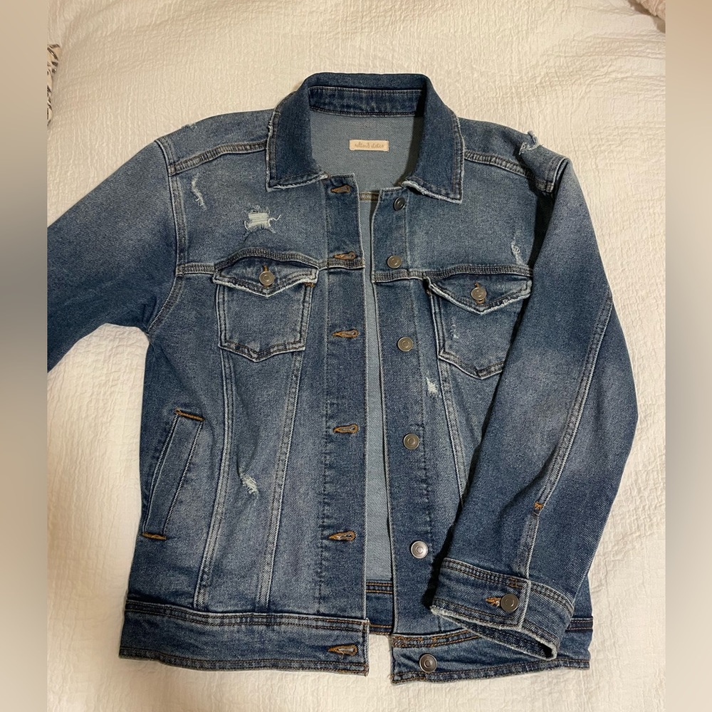 Oversized Jean Jacket - Picture 2 of 3
